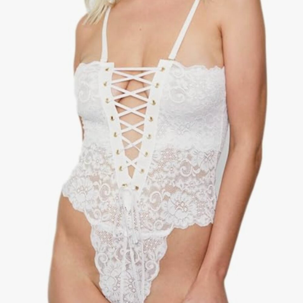 Spinster Reversible Lace Blanc Bodysuit